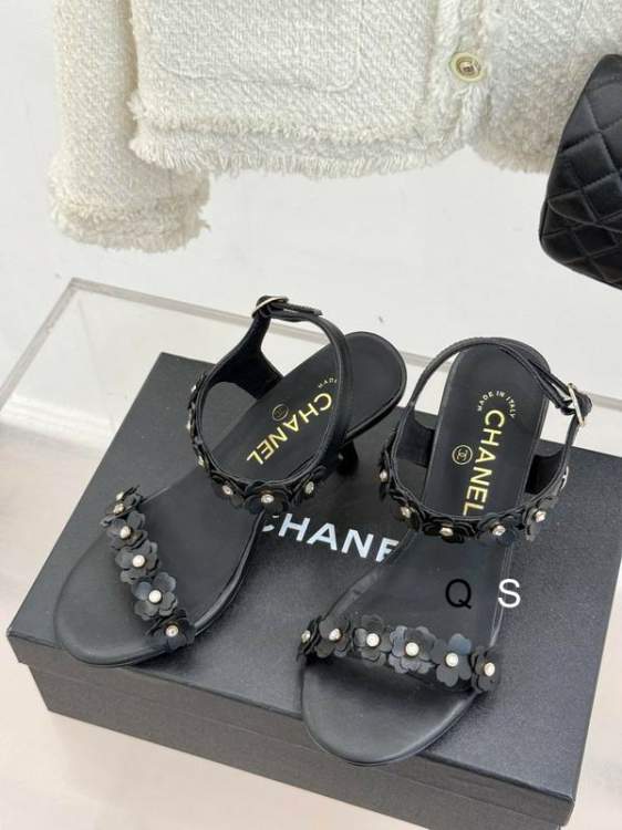 Picture of Chanel Shoes _SKUChanelsz35-40YS05102995